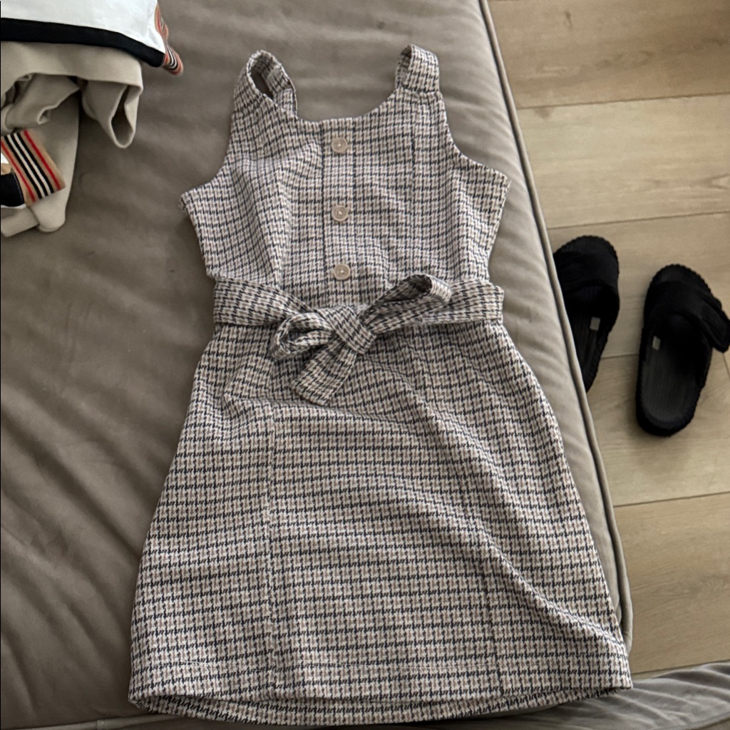 Elegant Plaid Sleeveless Dress